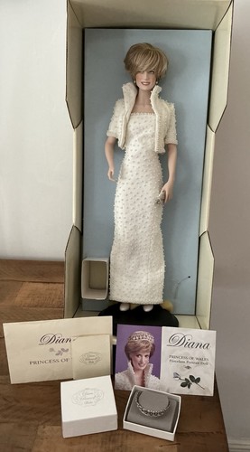 Franklin mint diana - diana, princess
