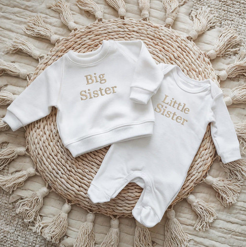 Big sister little - big,