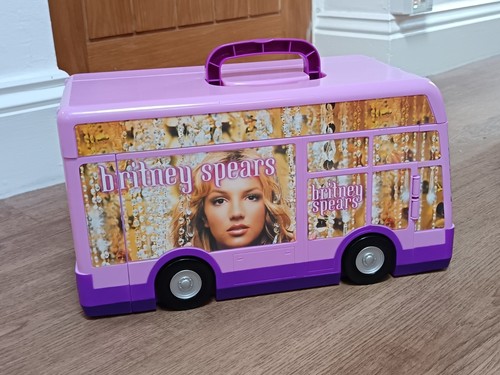 Britney spears 2001 tour bus - spears,