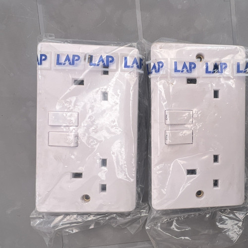 Lap white switched double - lap,