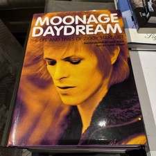 David Bowie Moonage Daydream