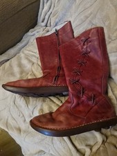 EL NATURALISTA SZ 5 ZIP UP BOOTS REDDISH BROWN MID CALF LENTH LEATHER FROG BADGE