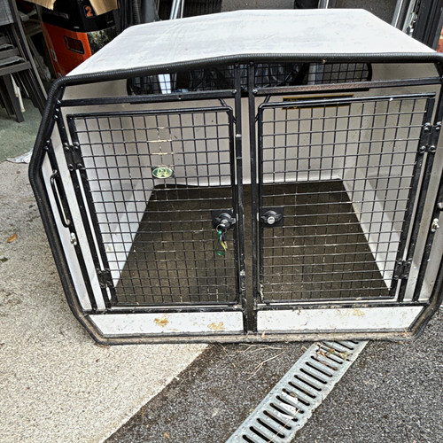 Double door car dog cage - door,