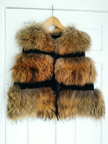 Posh poms brown racoon fur - posh,
