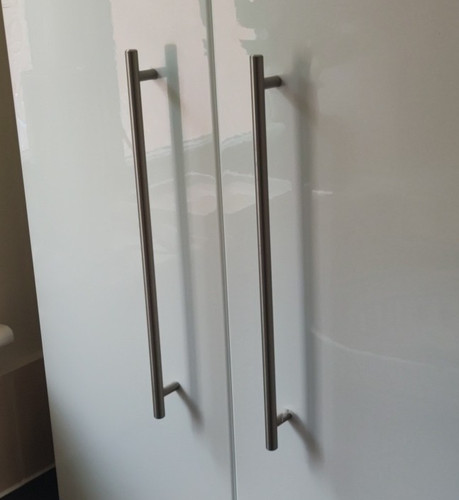 White gloss bathroom - white,