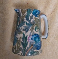 Beautiful  Vitage Crown