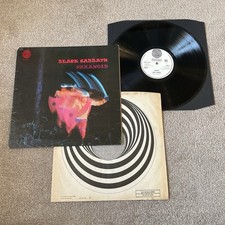 Black Sabbath – Paranoid