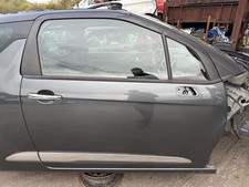 2017 Citroen DS3 MK2 Drivers Front Door / Grey KTP / 3 Door