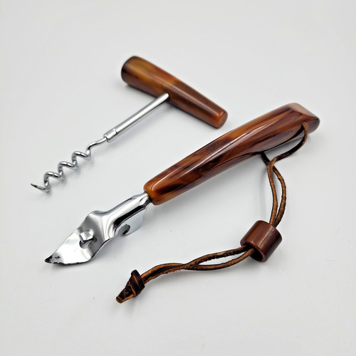 Butterscotch bakelite handle - bakelite,