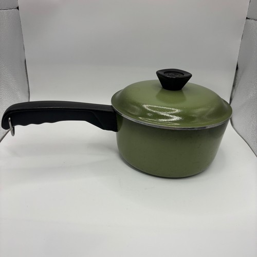 Vintage club aluminum avocado - vintage,