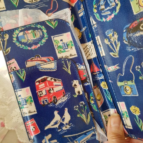Cath kidston travel wallet - cath,
