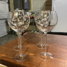 Pampered Chef Frosted Dots