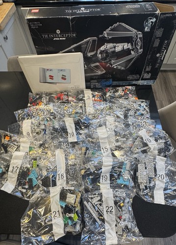 Lego star wars ucs tie - star,
