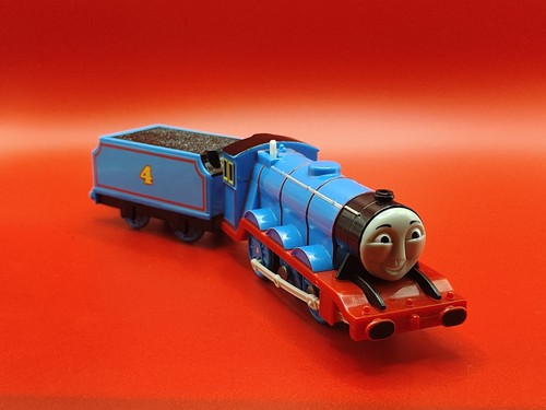 Trackmaster gordon with linked - gordon,