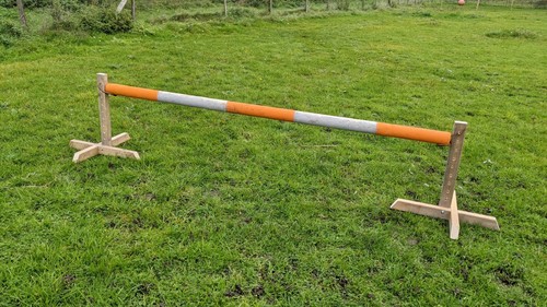 Pair horse jumps cups - pair,