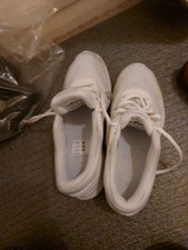 White/Grey Sneaker Trainer