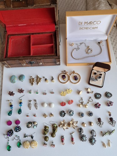 Vintage earrings jewelry - vintage,