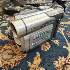 Panasonic NV-DS60 Camcorder MiniDV Digital Video Camcorder With Charger