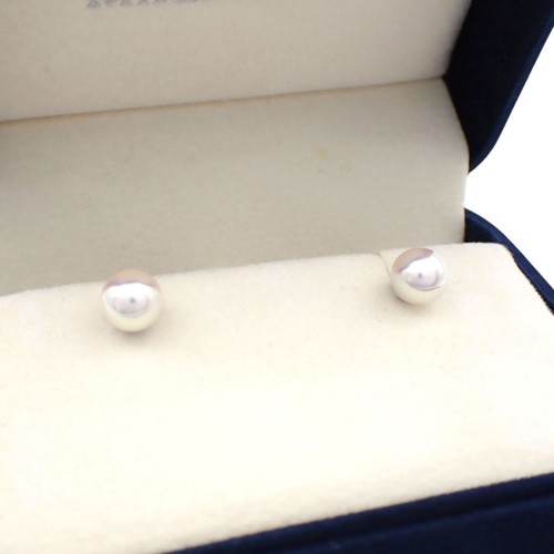 Mikimoto akoya pearl - pearl, stud