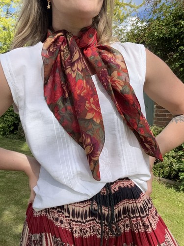 Vintage romantic brown floral - romantic,
