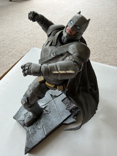 Kotobukiya artfx batman v - **kotobukiya, artfx+
