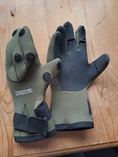 Daiwa Neoprene Shooting Gloves Size L
