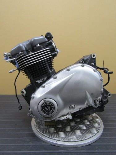Triumph thruxton 1200 - thruxton,