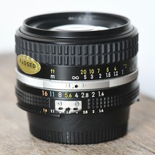 Nikon 50mm f/1.4 AiS Manual
