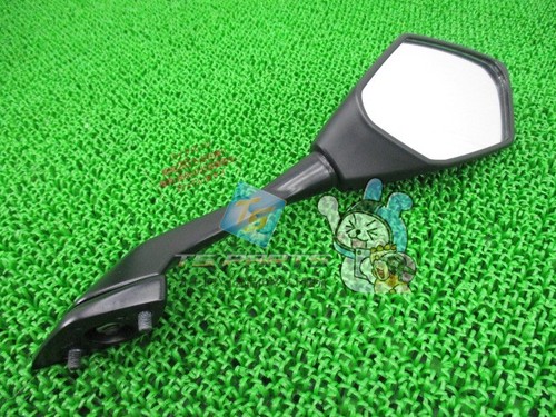 Cbr250rr right mirror in - right,