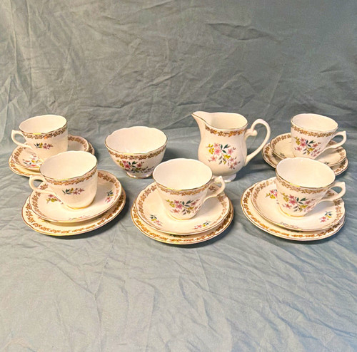 Royal grafton bone china - royal,