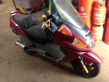 BREAKING YAMAHA MAJESTY 250 YP250 1998 SPARES CALL 07956217552 DELIVERY OK