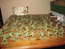 Vintage 1970s Airfix plastic WW11 1/32 scale toy soldiers