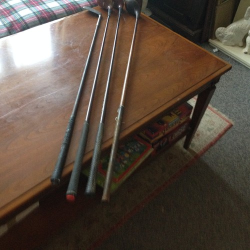 Vintage persimmon golf - 2x,