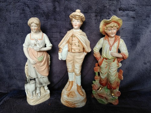 Lovely large bisque antique - bisque,
