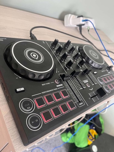 Pioneer ddj200 channel - pioneer,