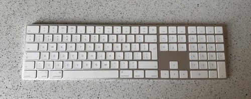 Apple magic keyboard - apple, with