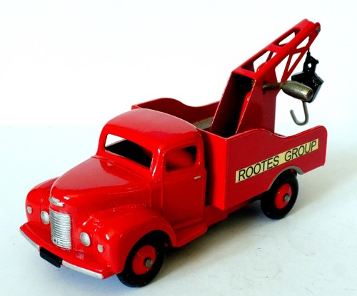 Dinky toys 430 commer - dinky,