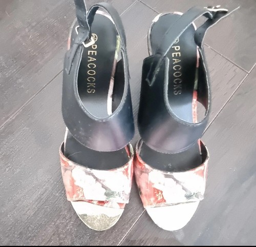 Women shoe size worn - shoe, only