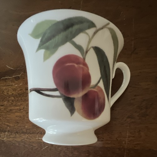 Queen hooker fruit rhs - fruit,