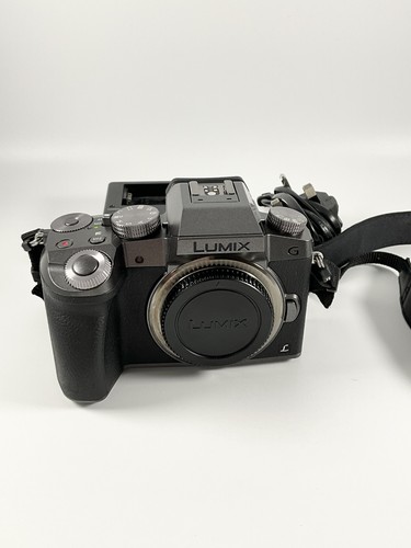 Panasonic 0mp digital - g7,