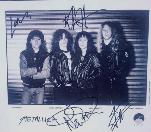 Metallica signed 8x10 - 8x10, original