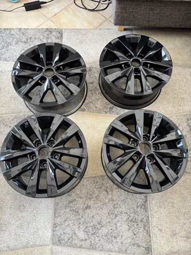 Transporter clayton - vw, 16”