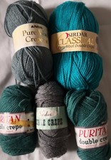 DK WOOL CREPE YARN in a