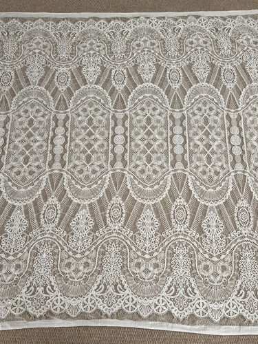 Ivory cotton lace chantilly - ivory,