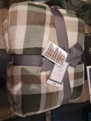 Dunelm printed check fleece - check,