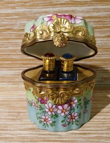 Very pretty handpainted - very,