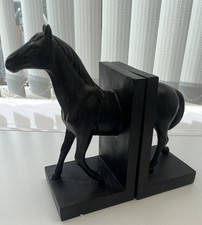 EQUESTRIAN THEMED RESIN BLACK