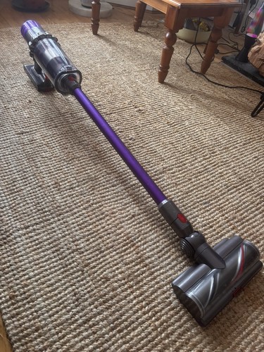 Dyson v11 absolute - dyson,