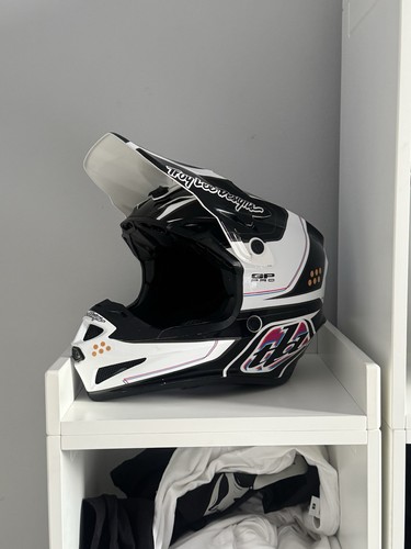 Troy lee designs - gp, helmet