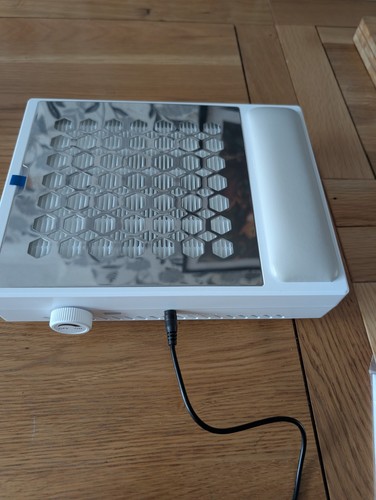 Dust extractor for nails - dust,